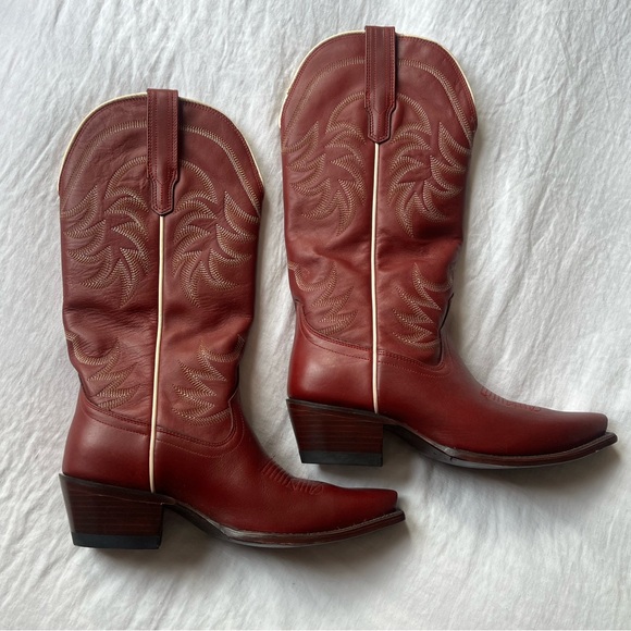Never worn Tecova Annie boots - Picture 2 of 5